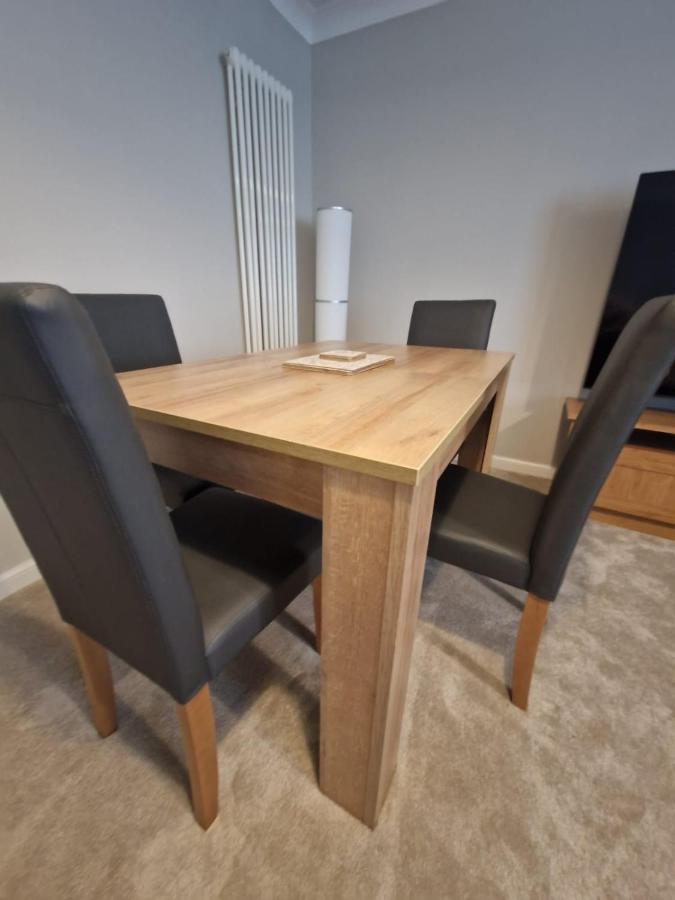 Cosy Roseburn Apartment, Edinburgh - 2 Bedrooms, Free Parking Buitenkant foto