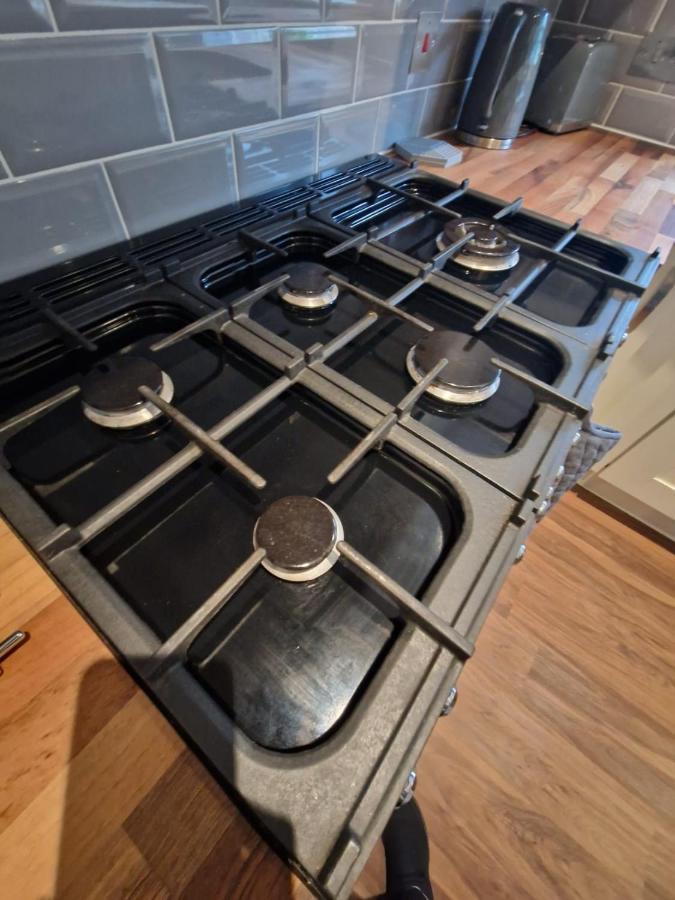 Cosy Roseburn Apartment, Edinburgh - 2 Bedrooms, Free Parking Buitenkant foto