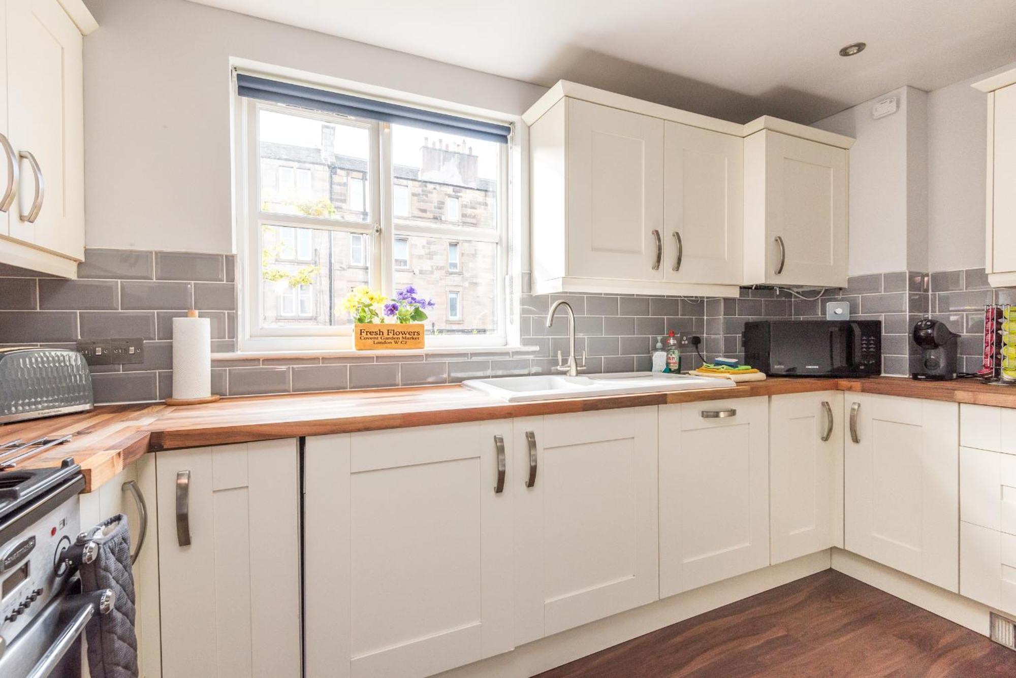 Roseburn Apartment, Edinburgh - 2 Bedrooms, Free Parking Buitenkant foto