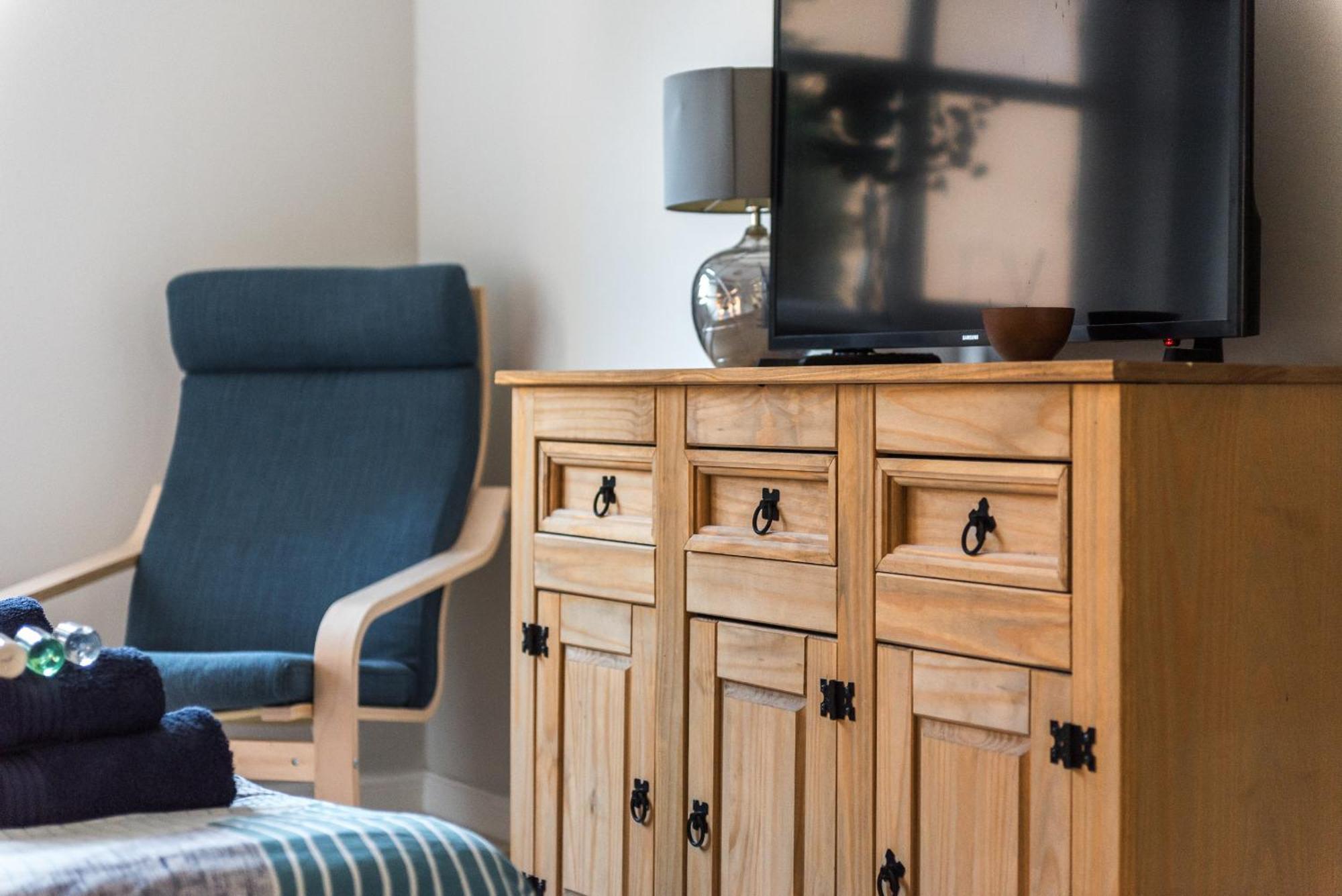 Cosy Roseburn Apartment, Edinburgh - 2 Bedrooms, Free Parking Buitenkant foto