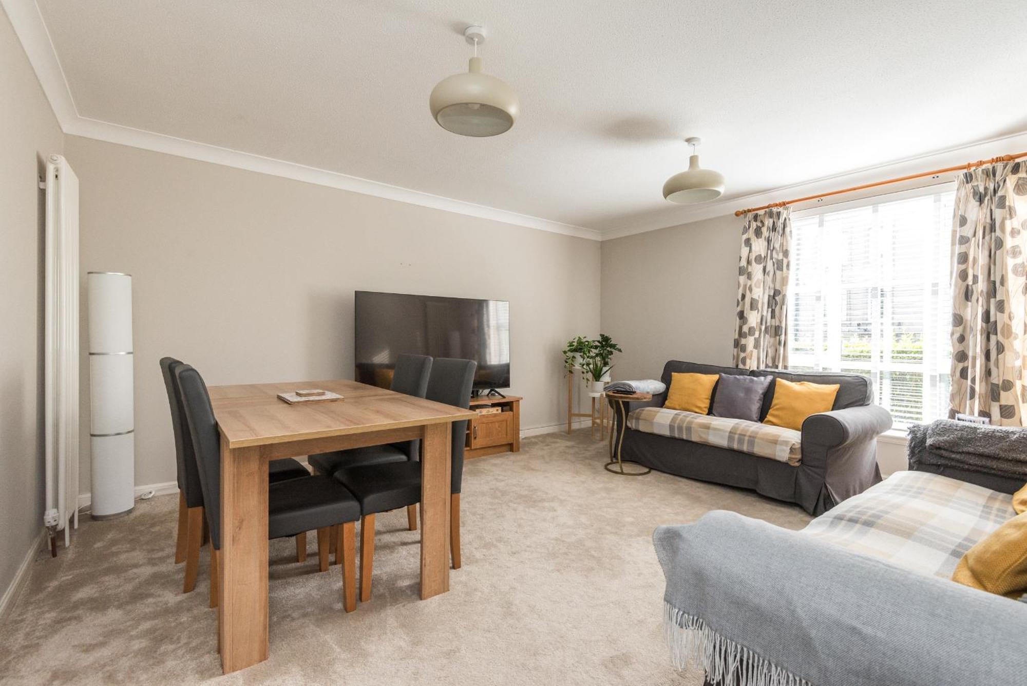 Roseburn Apartment, Edinburgh - 2 Bedrooms, Free Parking Buitenkant foto